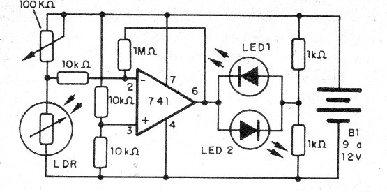    Figura 12 – Circuito com fonte simples
