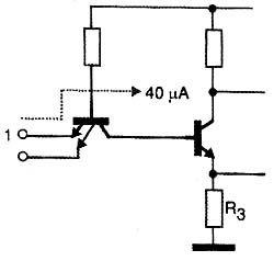 Porta em nível alto, 40 uA passa do emissor para a base. 